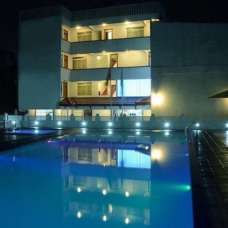 Mount Breeze Hotel Dehiwala-Mount Lavinia Exterior foto