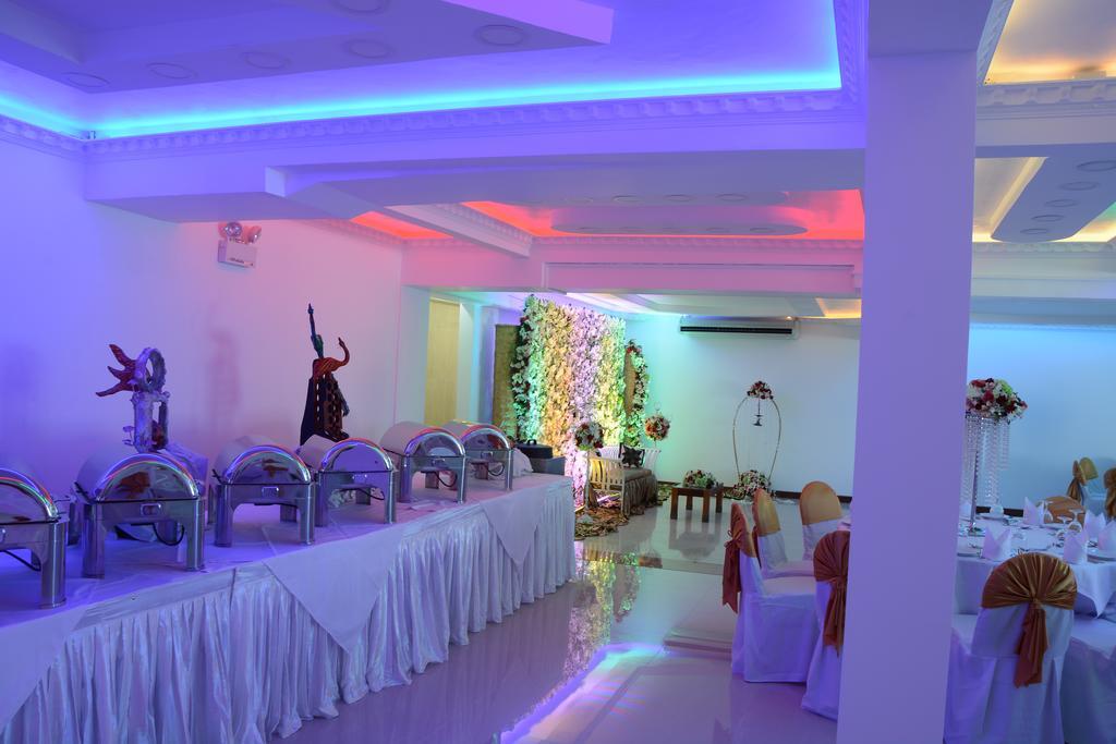 Mount Breeze Hotel Dehiwala-Mount Lavinia Exterior foto